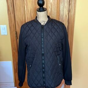 Young USA women’s jacket in size M, new with tags